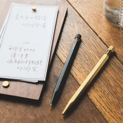 Classic Revolve Kulpenna Brass