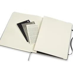 Pro Hard Cover Notebook XL Black Linjerad