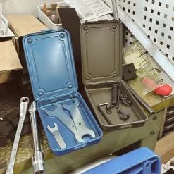 T152 Trunk Shape Toolbox Blue